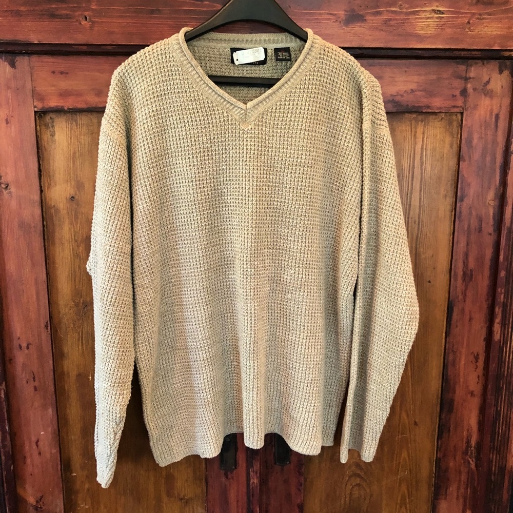 American Eagle Men’s Sweater